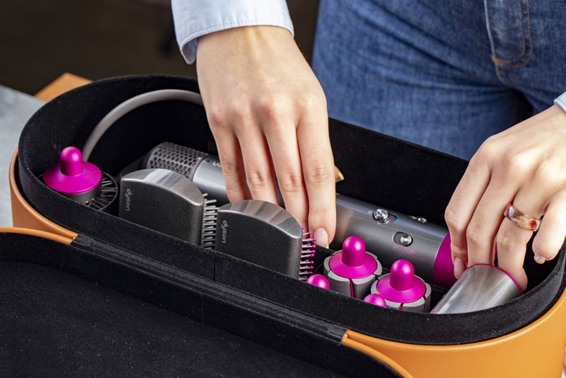 airwrap-case.jpg airwrap-case.jpg