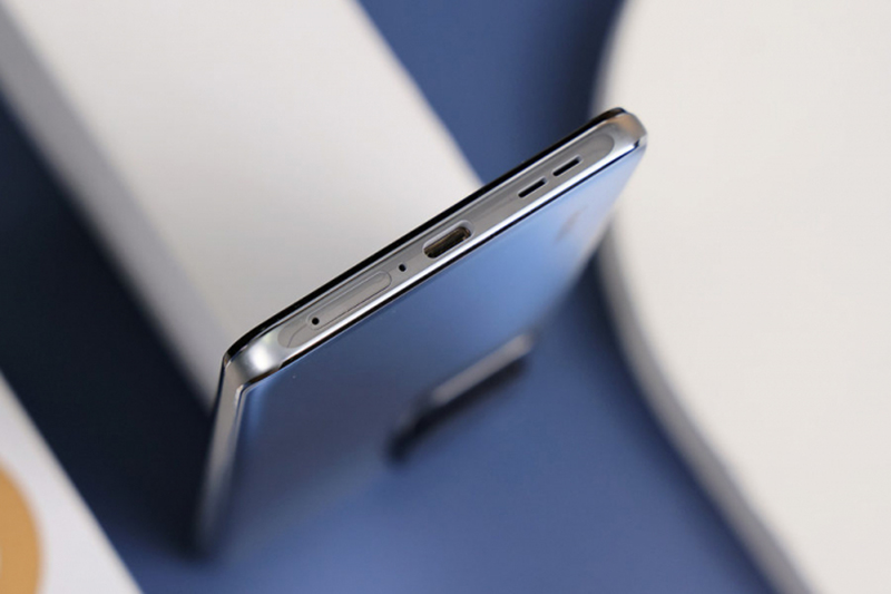 k50-bottom.jpg k50-bottom.jpg