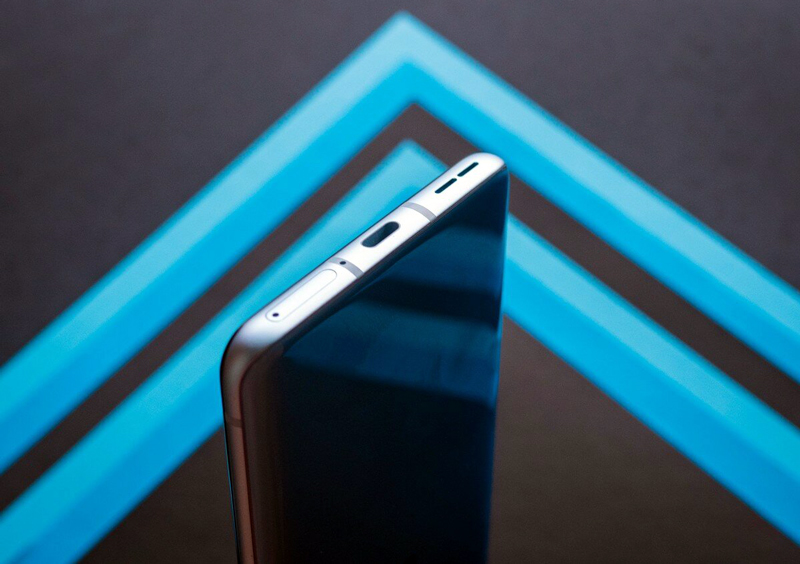 oneplus_9r_design2.jpg