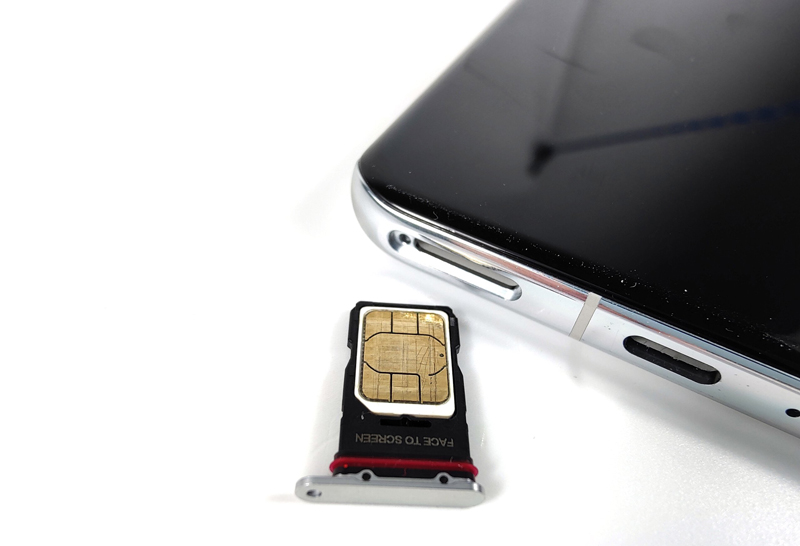 mi11u-sim.jpg mi11u-sim.jpg